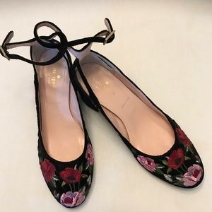 Kate Spade New York Black Velvet Gable Heels 8.